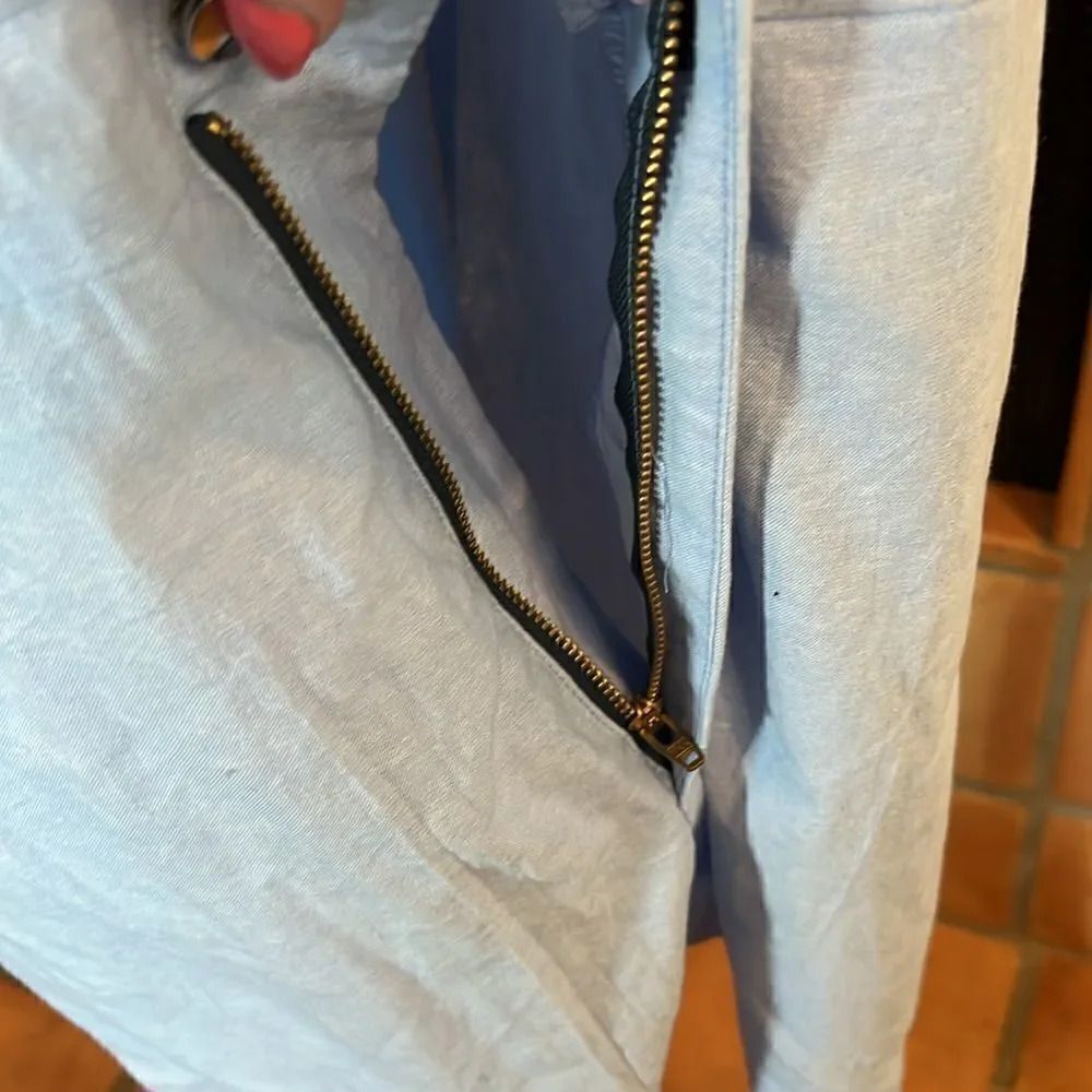 ROMPHIM LIGHT BLUE CHAMBRAY ROMPER, L! - Picture 5 of 15